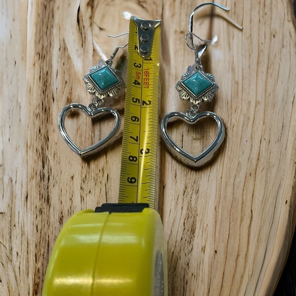 Boho  Western Faux Turquoise  Silver Tone Heart Dangle Drop Earrings - Picture 5 of 6